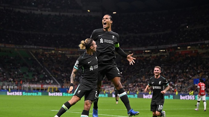 Van Dijk xứng danh thủ quân Liverpool với màn trình diễn thuyết phục